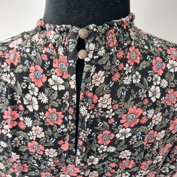 Knox Rose black floral short sleeve high neck Blouse Size Small - Picture 8 of 16